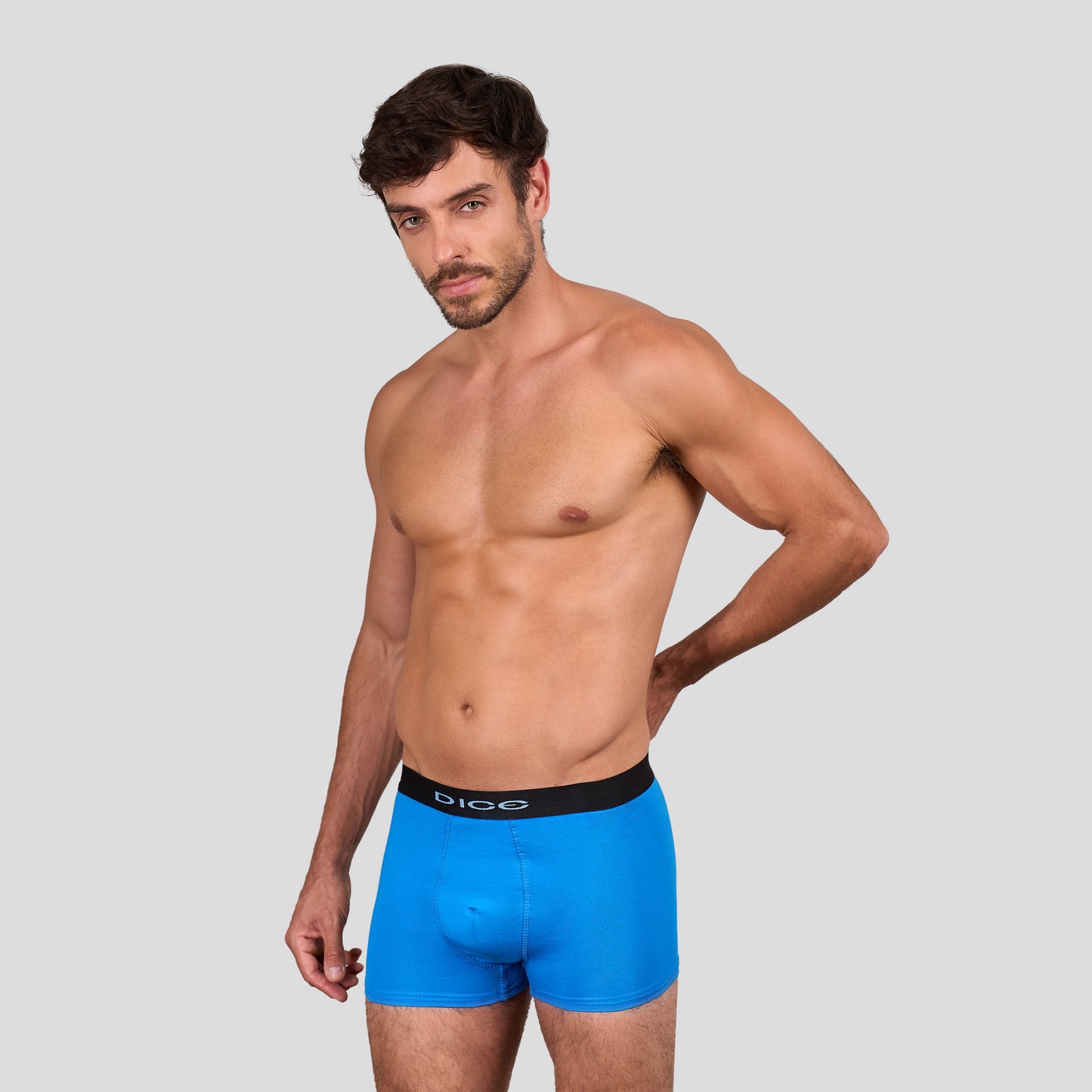 DM 226 Boxer