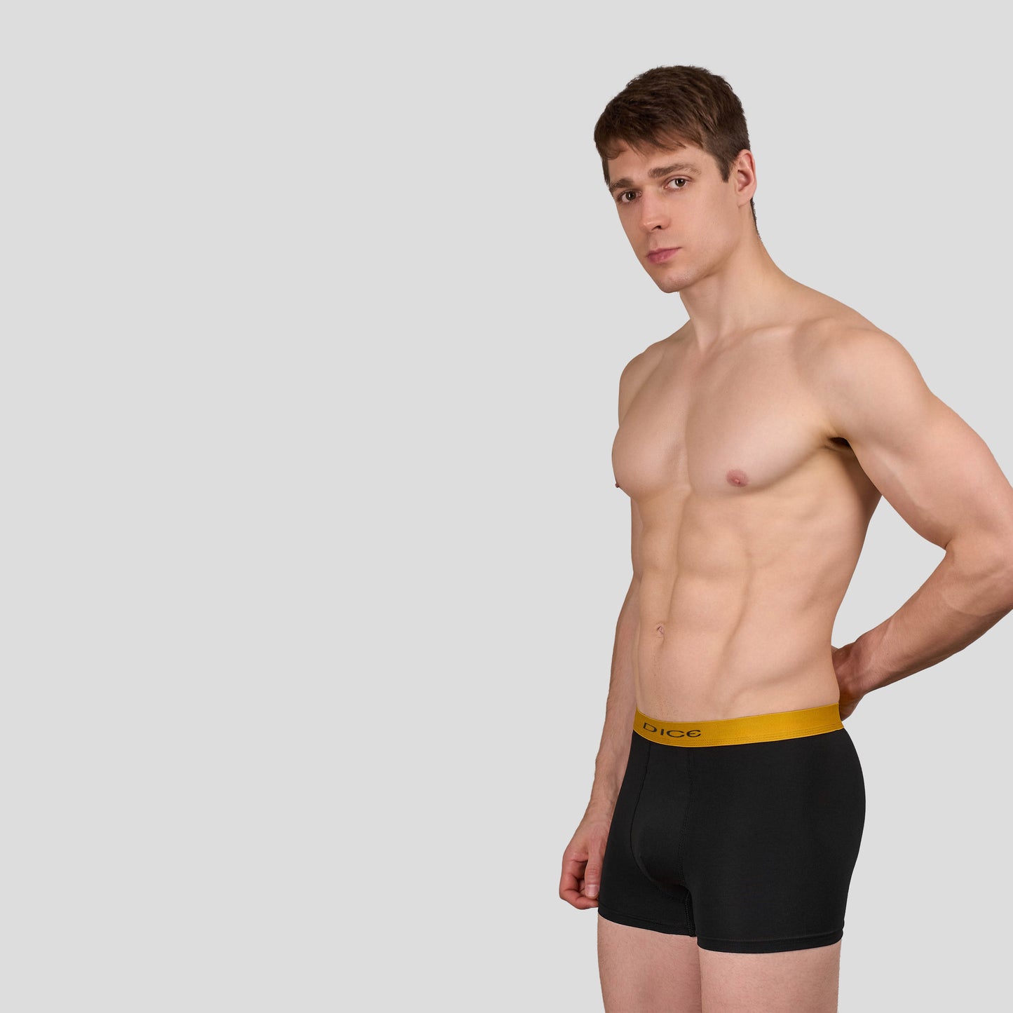 DM 226 Boxer