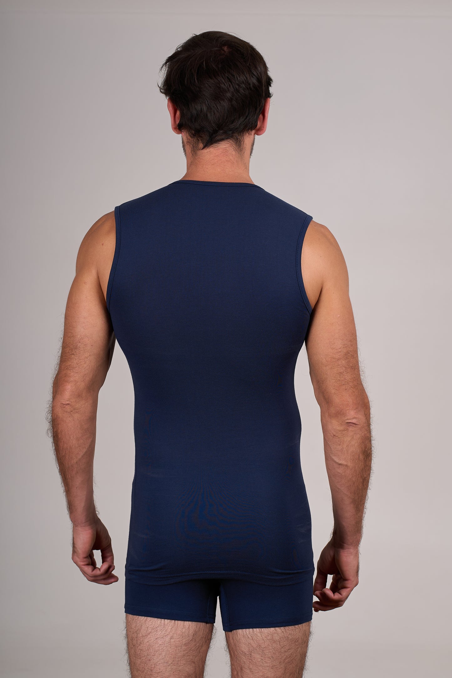 DM 186 Sleeveless Lycra Crew Neck
