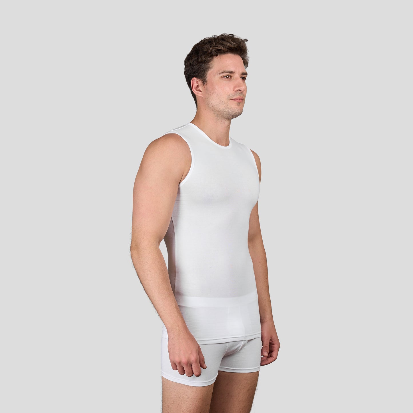 DM 186 Sleeveless Lycra Crew Neck